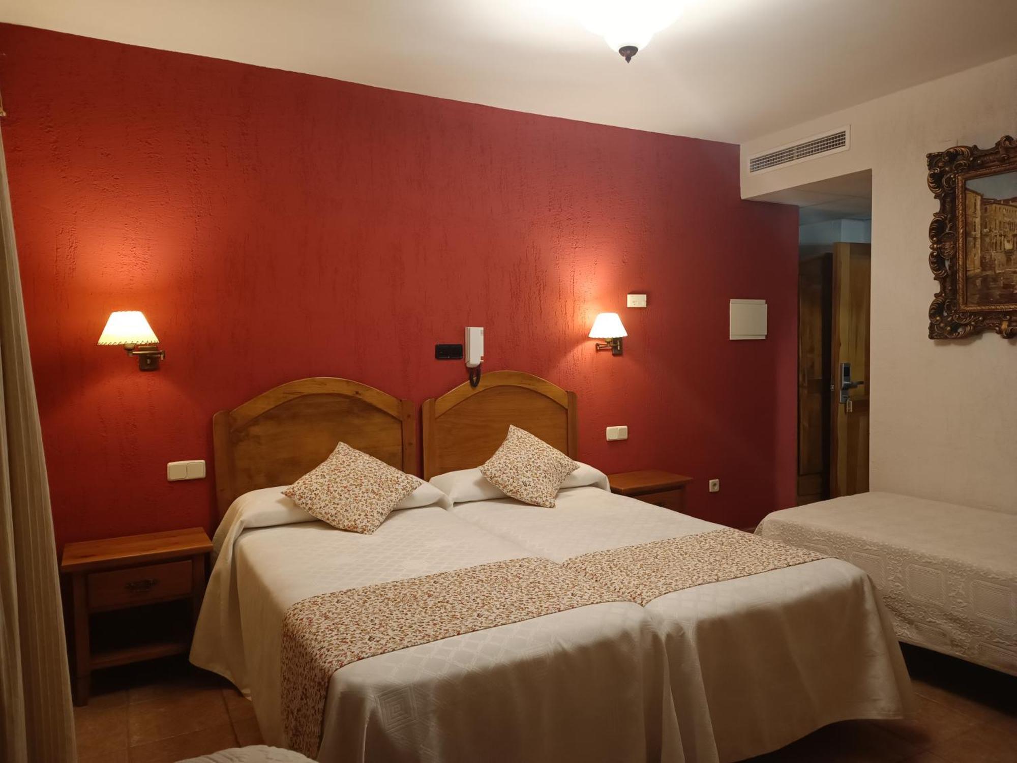 Hostal Decerca Prádena Zimmer foto