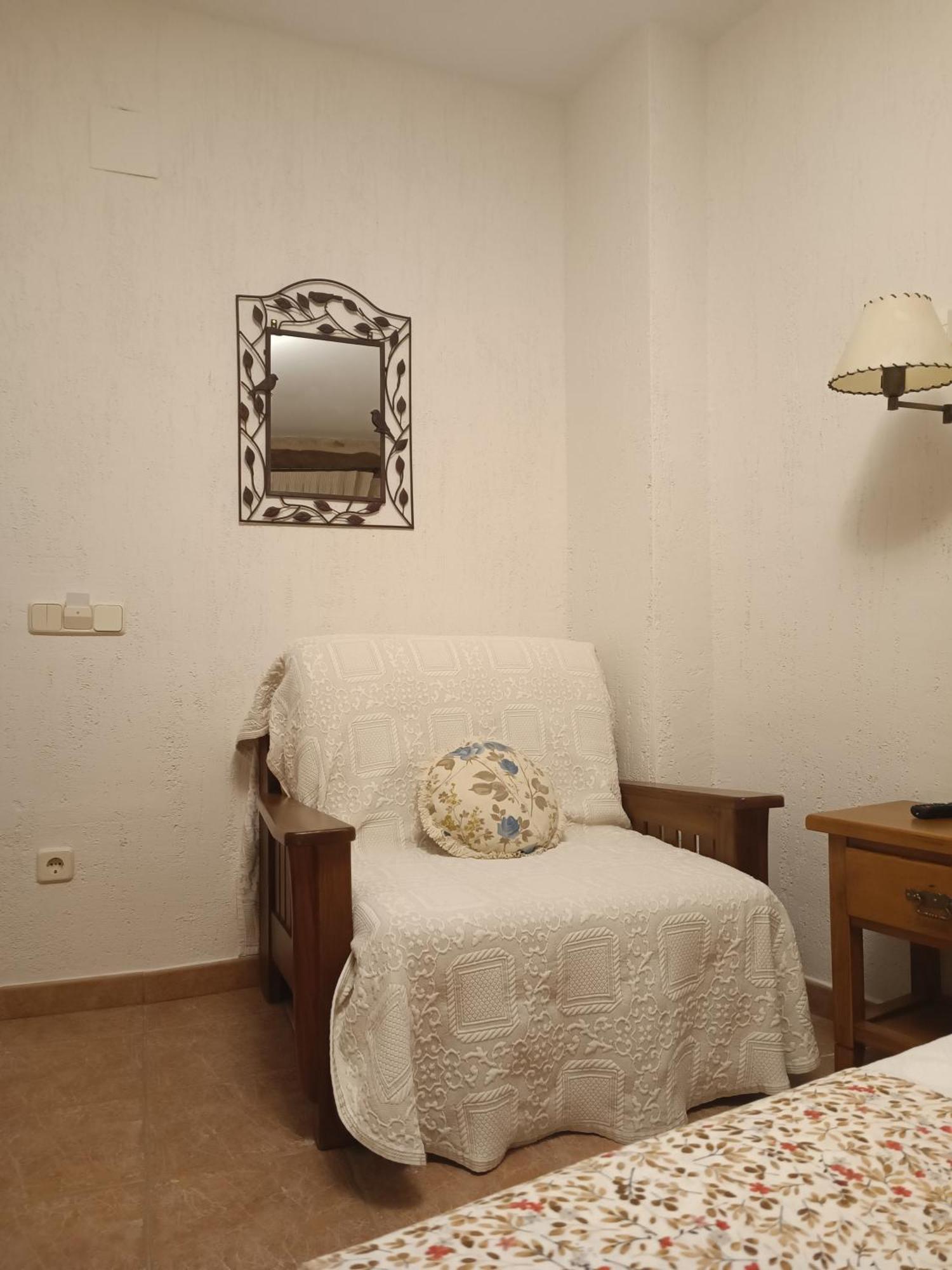 Hostal Decerca Prádena Zimmer foto